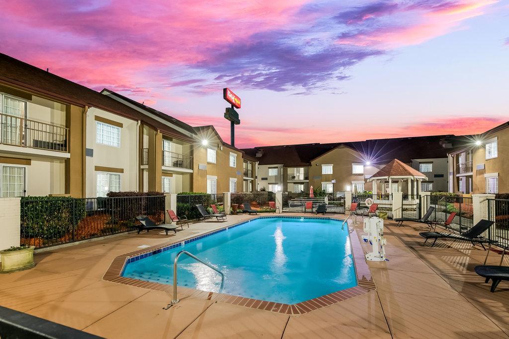 Red Roof Inn Plus+ & Suites Knoxville West - Cedar Bluff Bagian luar foto