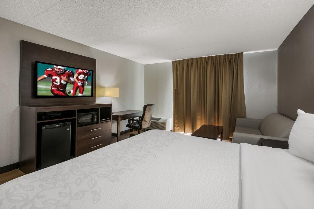 Red Roof Inn Plus+ & Suites Knoxville West - Cedar Bluff Bagian luar foto